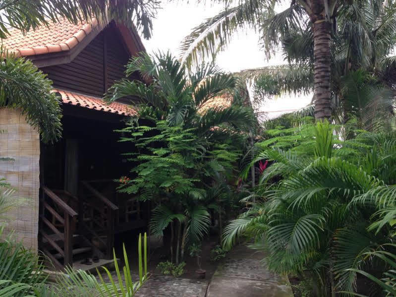 Oceane Paradise Bungalow Gili Trawangan Exterior photo